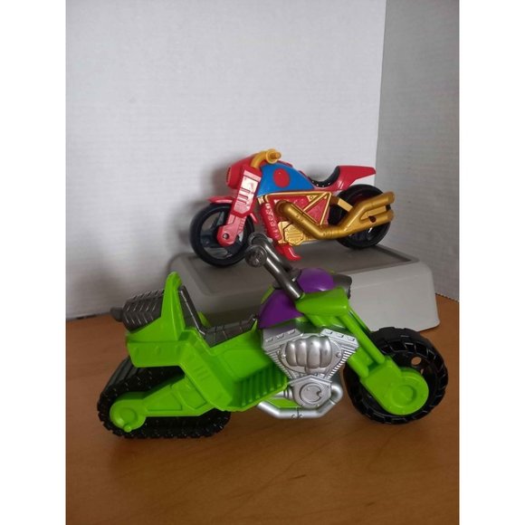 Marvel Super Hero Adventures Motorcycle set of 2 Hulk Iron Man Hasbro no figures - Picture 3 of 10